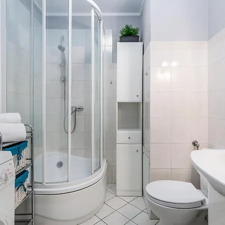 Apartment Harbor Towarowa 18 By Renters